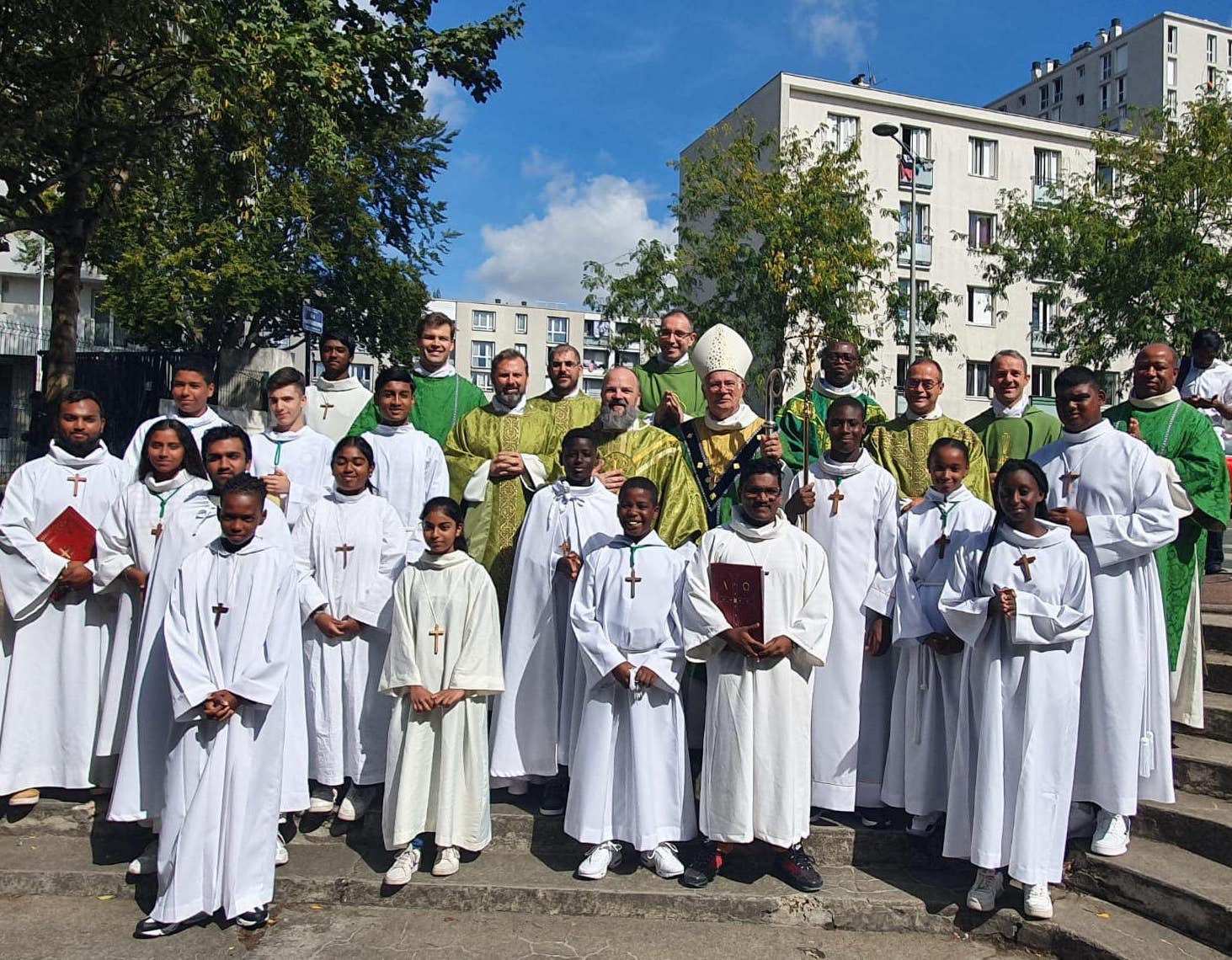 installation de curé de Garges par Mgr Lalanne